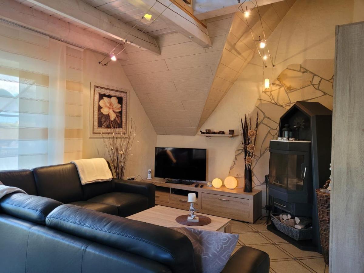 Ferienwohnung Fitness Entspannung Sauna im Westerwald Derschen Exterior foto