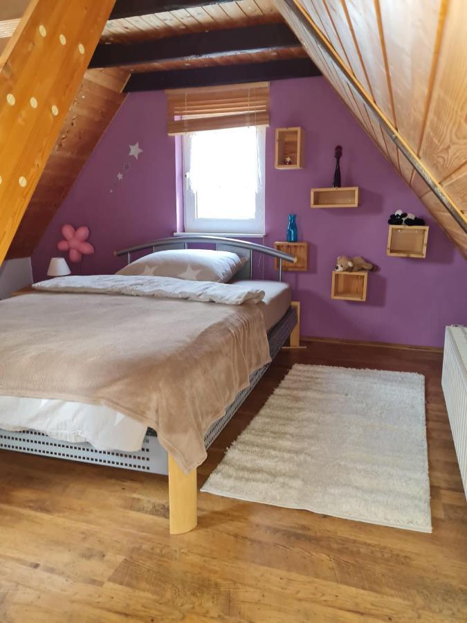 Ferienwohnung Fitness Entspannung Sauna im Westerwald Derschen Exterior foto