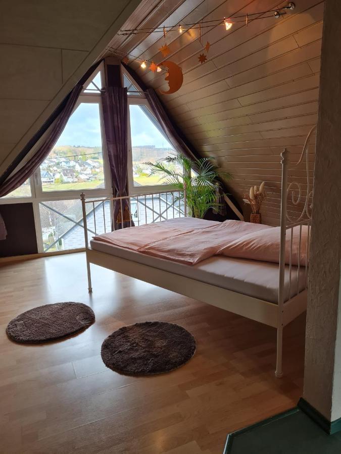 Ferienwohnung Fitness Entspannung Sauna im Westerwald Derschen Exterior foto