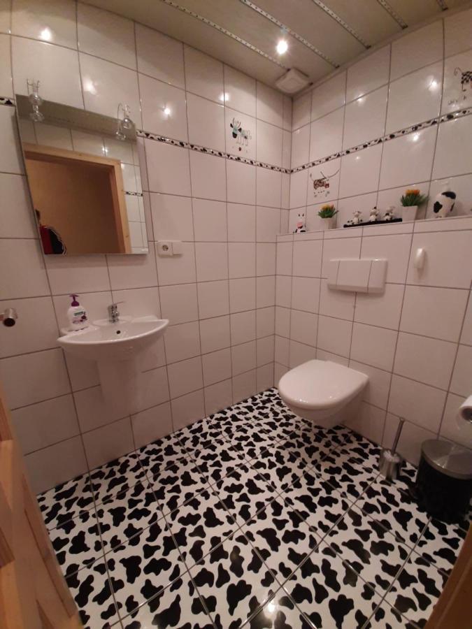 Ferienwohnung Fitness Entspannung Sauna im Westerwald Derschen Exterior foto