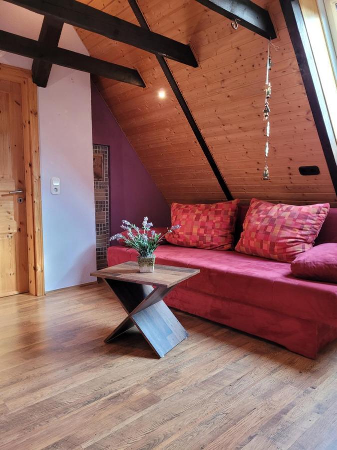 Ferienwohnung Fitness Entspannung Sauna im Westerwald Derschen Exterior foto