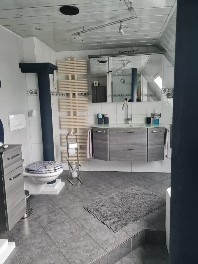 Ferienwohnung Fitness Entspannung Sauna im Westerwald Derschen Exterior foto